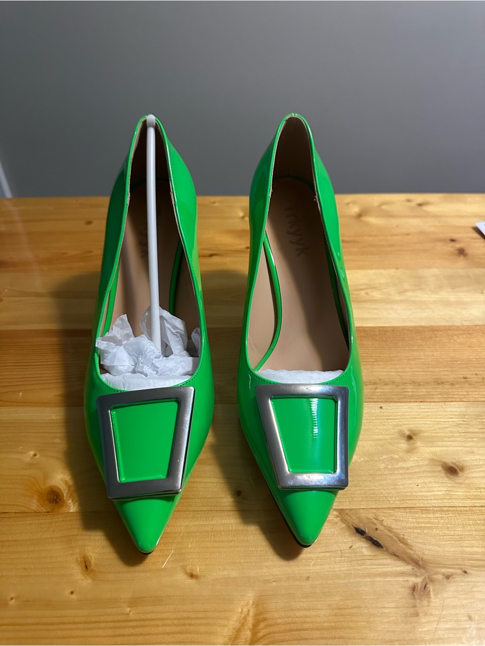 Bright Green Pointed Toe Women’s Pumps with Silver Buckle Accent